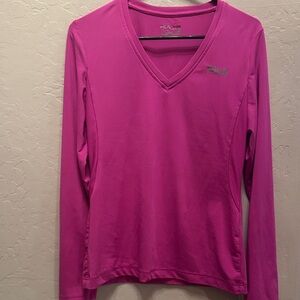 Fila Women's Pink Long Sleeve V-Neck Top / R28